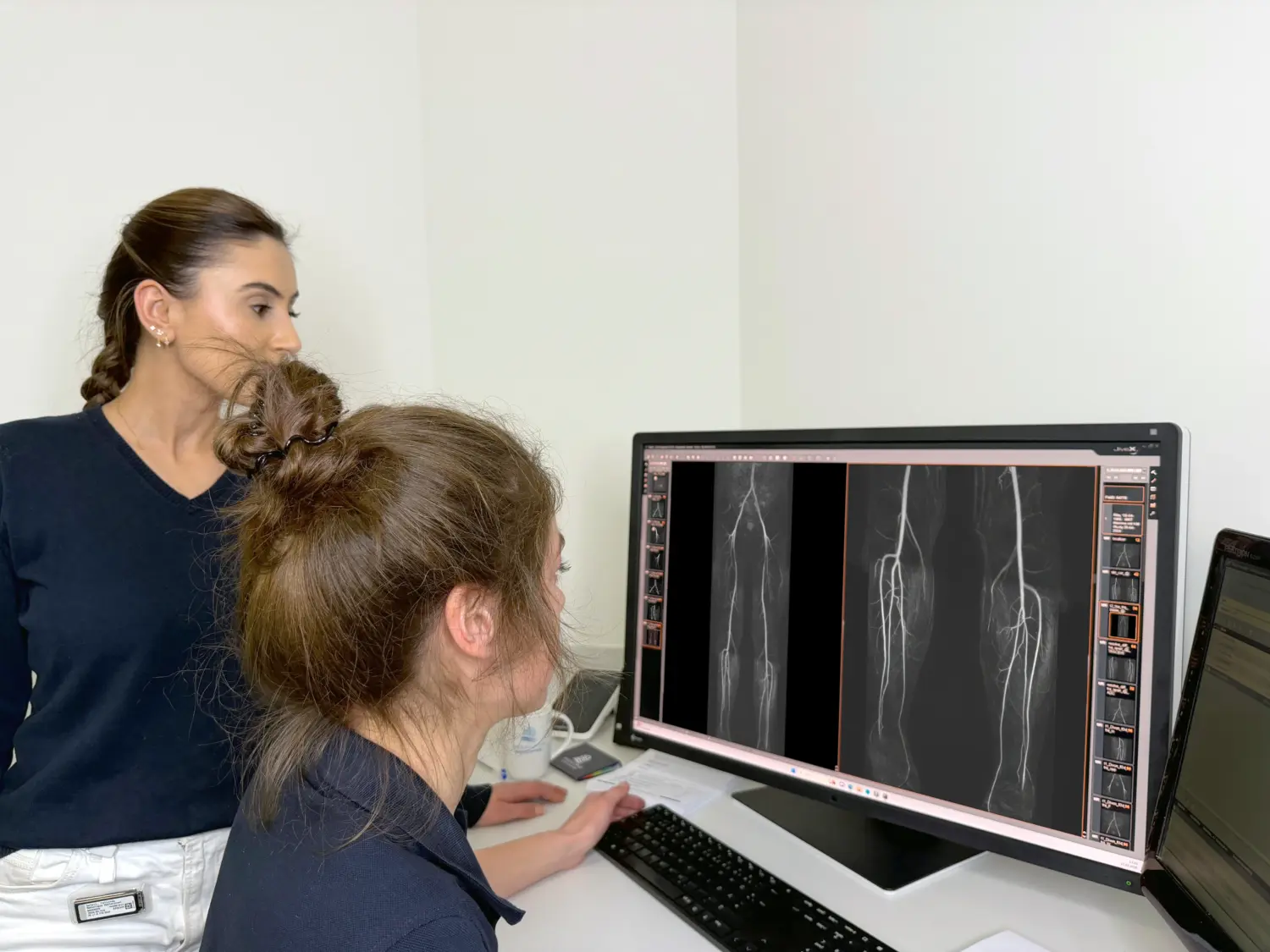 MR-Angiographie von Aorta, Becken-Bein und Arme